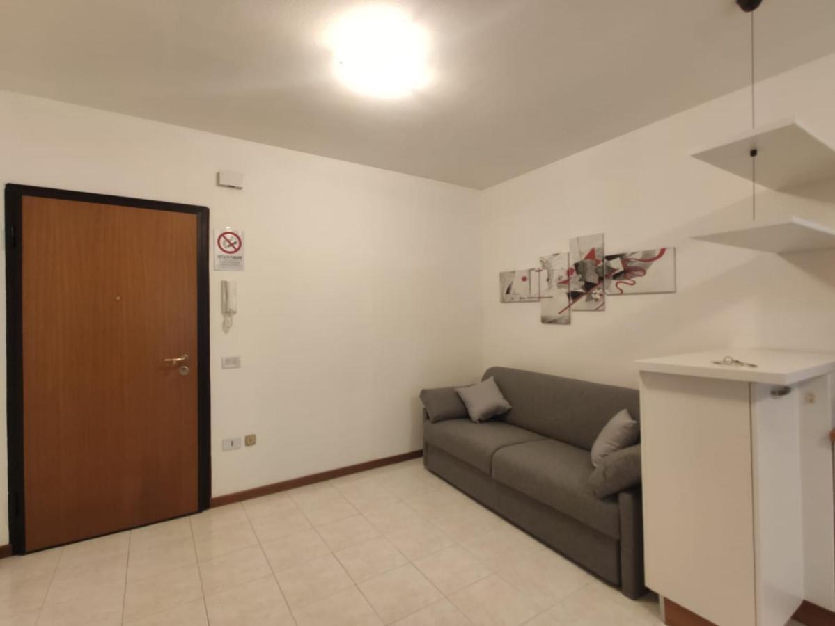Bafile 18 - Piazza Marconi - Centrale - 50 Mt Dal Mare Lido di Jesolo Exterior foto